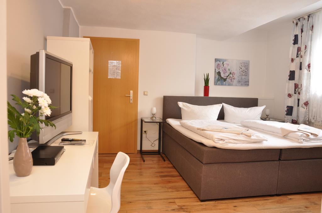 Hotel Wolke Μάινινγκεν Δωμάτιο φωτογραφία