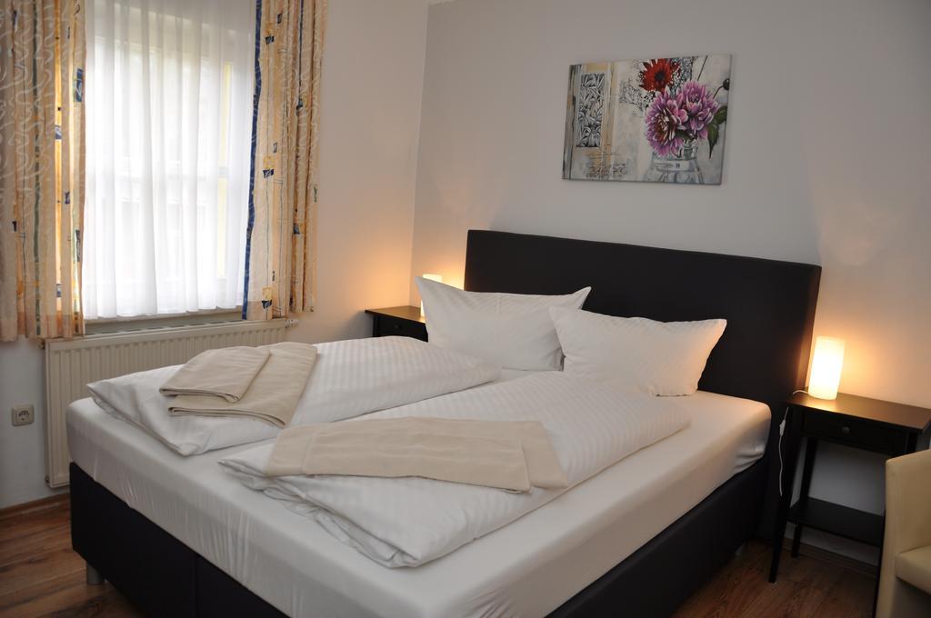 Hotel Wolke Μάινινγκεν Δωμάτιο φωτογραφία